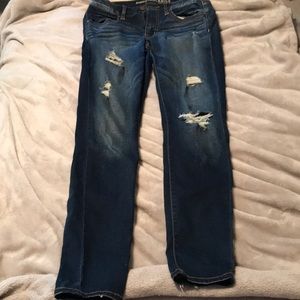 American Eagle destroyed jeggings